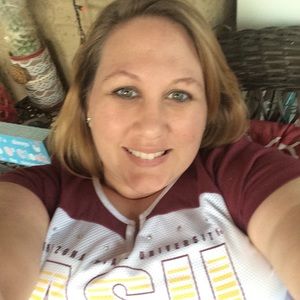 Meet your Posher, Abbie